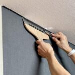 壁紙の張替え作業