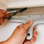 壁紙張替え作業