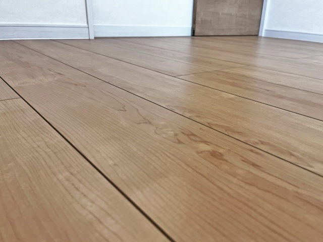 フローリング