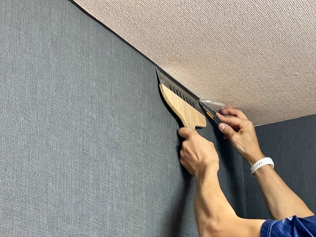 クロス張り替え