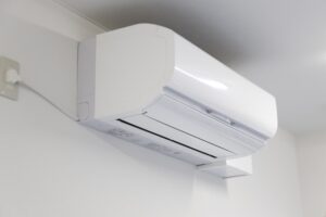 おそうじ機能付きエアコン